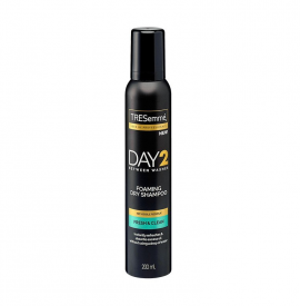 Tresemme Day 2 Fresh & Clean Foaming Dry Shampoo Αφρός Ξηρό Σαμπουάν σε Μορφή Αφρού 200ml